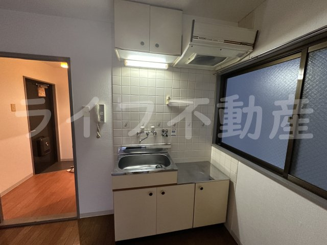 新深江ツリガミビルパートⅠのキッチン|キッチンでお料理をお楽しみください