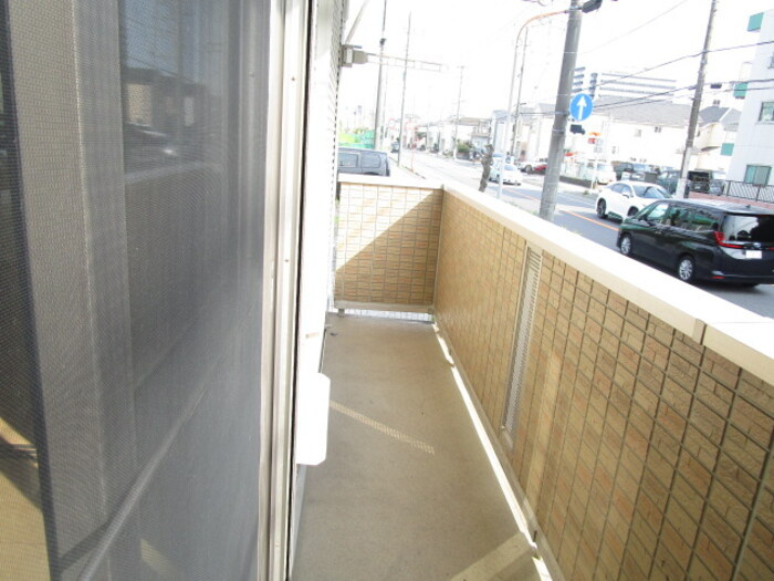 ファミール妙典のバルコニー