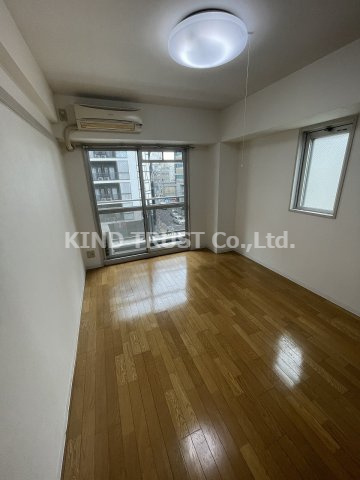 貴王天満橋の居間・リビング|居間です