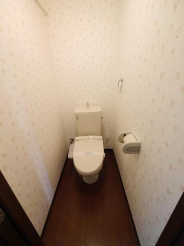 スターマンションのトイレ|ウォシュレット付き