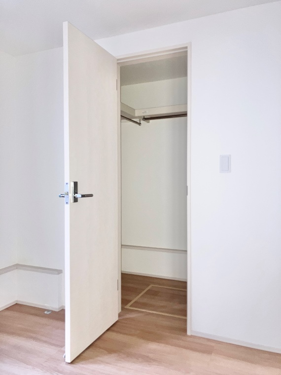 中落合戸建の収納