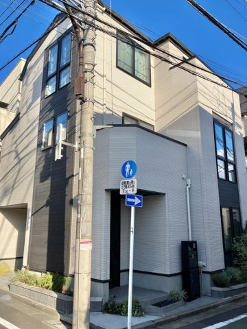 中落合戸建の外観