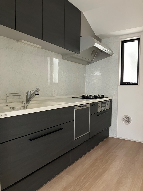 中落合戸建のキッチン