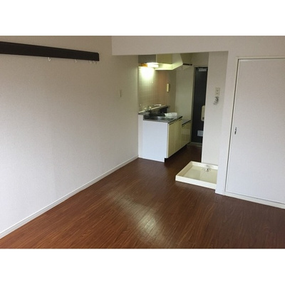 【その他】 | クレッセントハウス | 洗濯機置き場あり