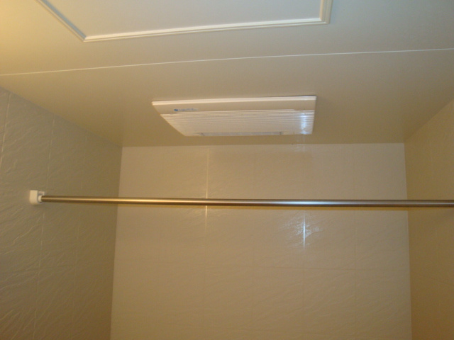 グリーンパークＡ棟のその他|浴室乾燥機