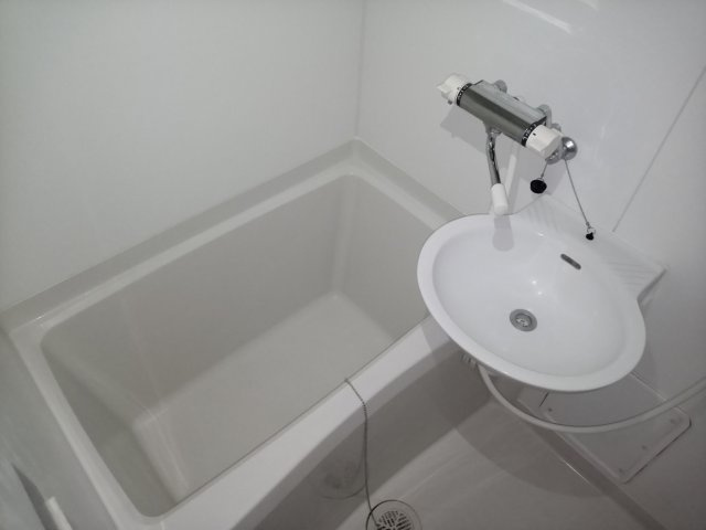 レオパレスカンナの浴室