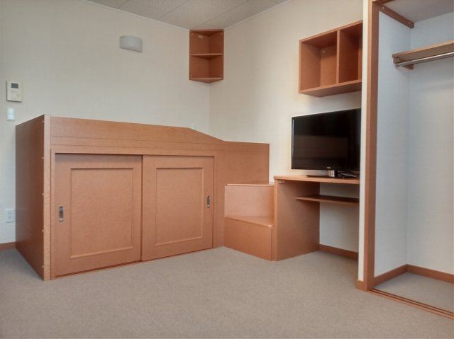 レオパレスカンナの居間・リビング