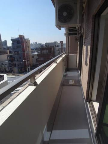 リベルテ押上のバルコニー