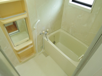 ※同タイプ別号室写真。現況優先。