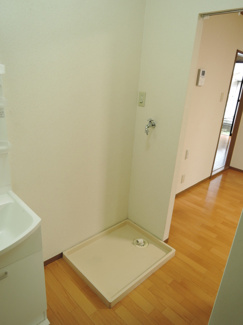 ※同タイプ別号室写真。現況優先。