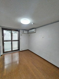 ※クリーニング前（照明は設備ではありません）