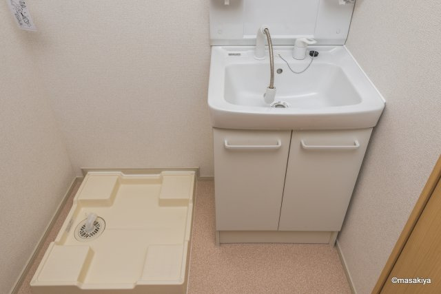 プリマベーラ　Aの洗面所