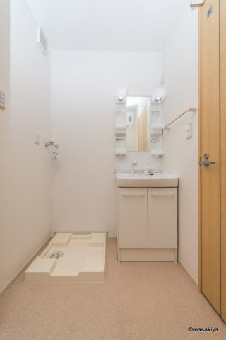 プリマベーラ　Aの洗面所