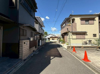 【前面道路含む現地写真】