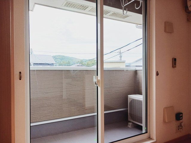 エレガンスヤツオＥのバルコニー