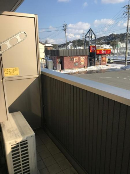 【バルコニー】