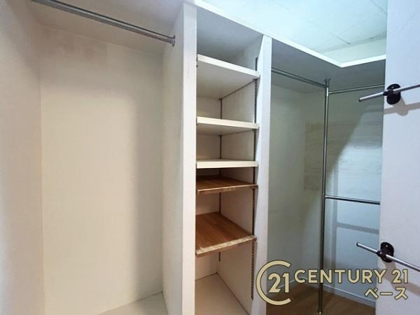 柏原市国分本町７丁目　一戸建の収納|広々としたＷＩＣを完備！大きな荷物も楽々収納！