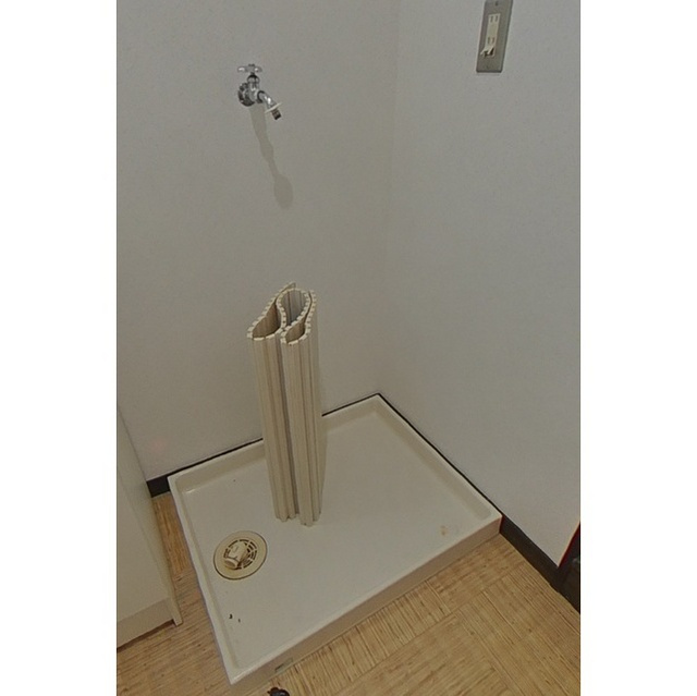 グリーンハイツ福光の設備|室内洗濯機置き場