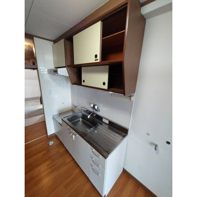 丸国ビルのキッチン