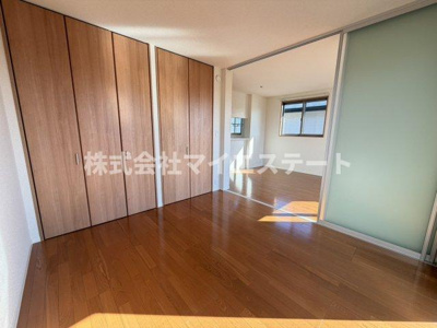 【居間・リビング】 | ティアラ