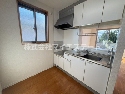 【キッチン】 | ティアラ