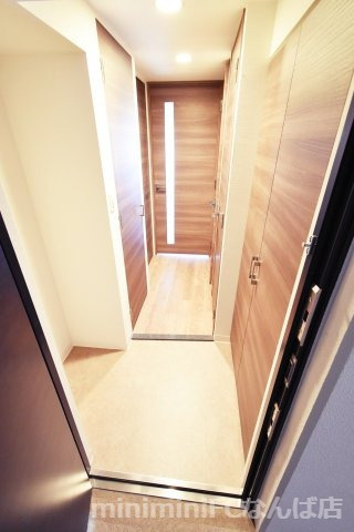 スペーシア日本橋東の玄関