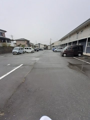 ドリームハイツ辻Ｂの駐車場