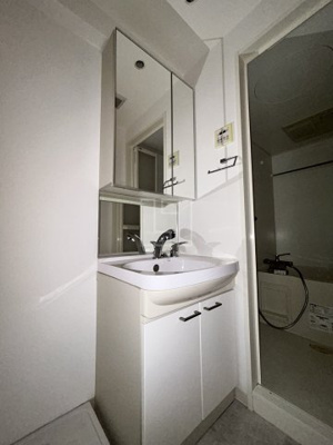 【独立洗面台】 | アーデン谷町 | アーデン谷町　独立洗面化粧台