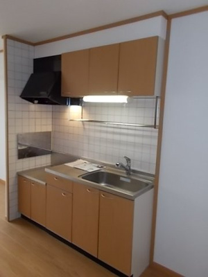 【キッチン】 | サン・ルミエール八番館