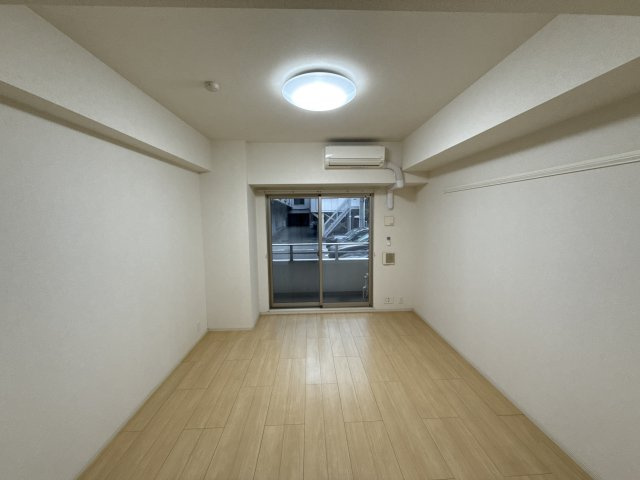 ジラソーレ花影の洋室