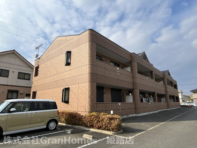 サンシャイン１号館の外観