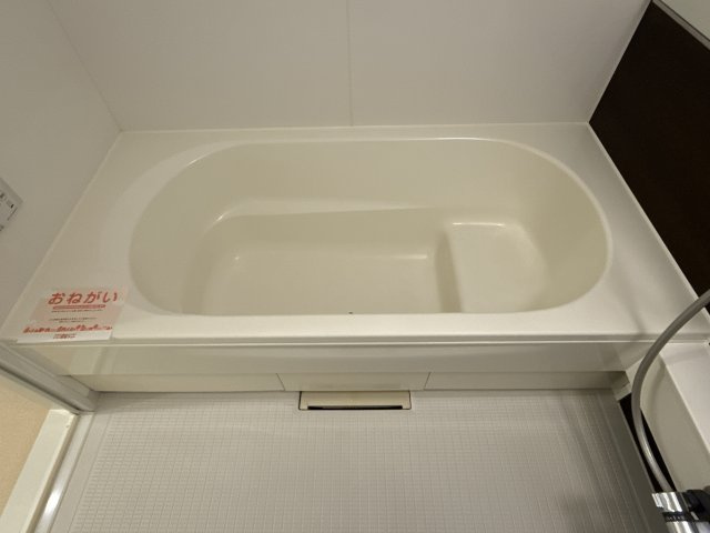 プロムナード弐番館の浴室