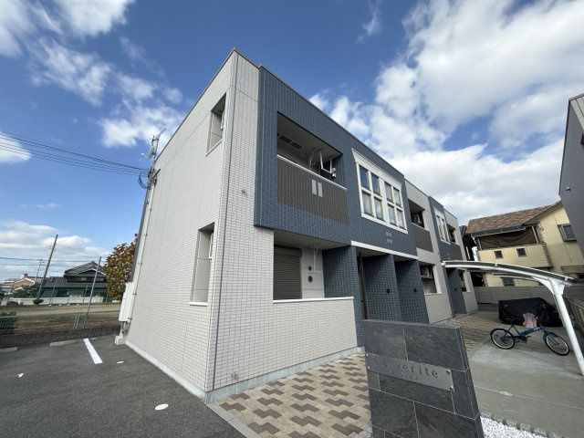 Ｌａ　ｖｅｒｉｔｅの外観