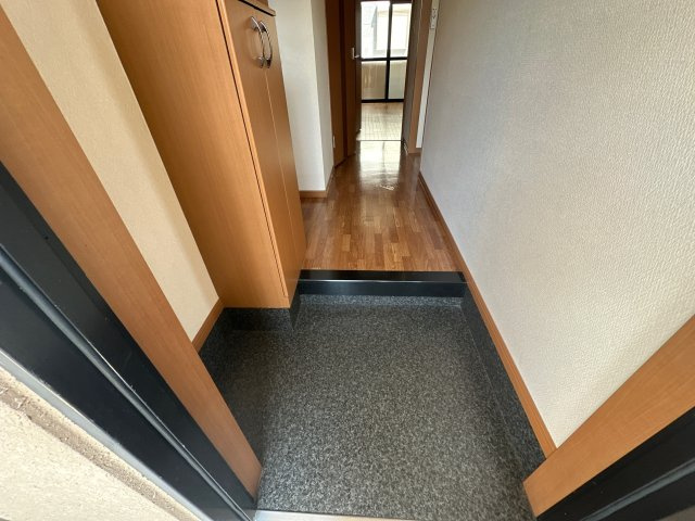 ルナフィットの玄関