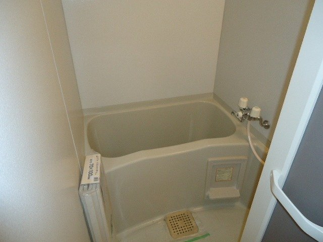 ヴィルコートの浴室|バス