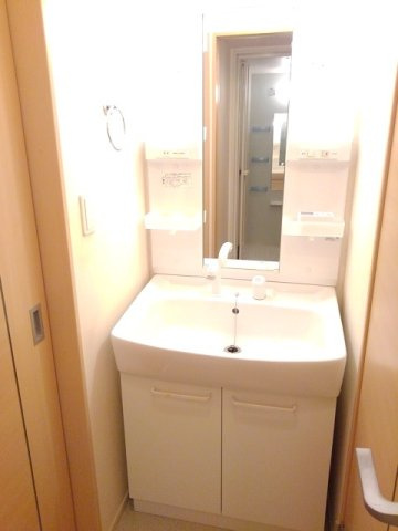 ピアチェーレⅠの洗面所