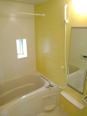 ラ・ポルトⅡの浴室