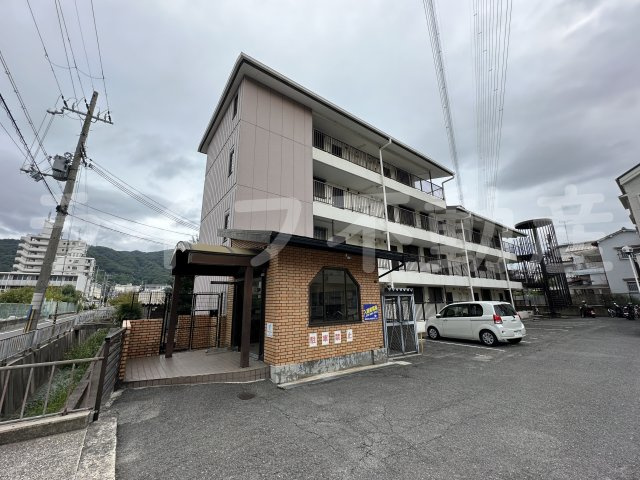 ナカトミサニーハイツ