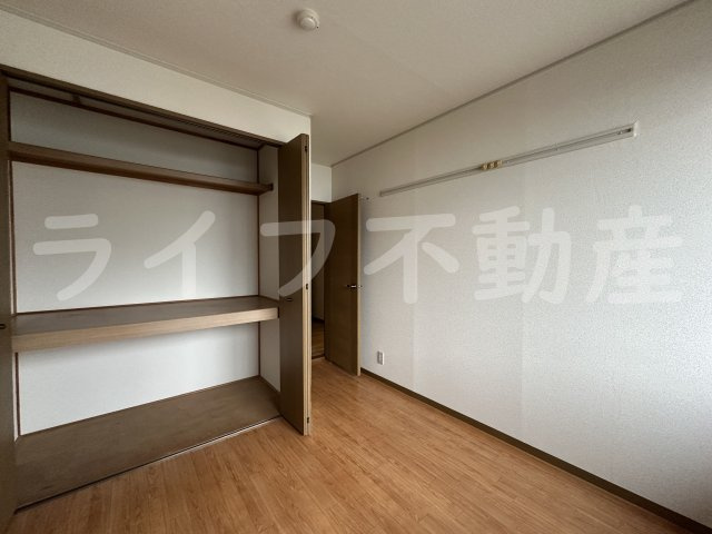 シャルマン横小路の内装|内装です