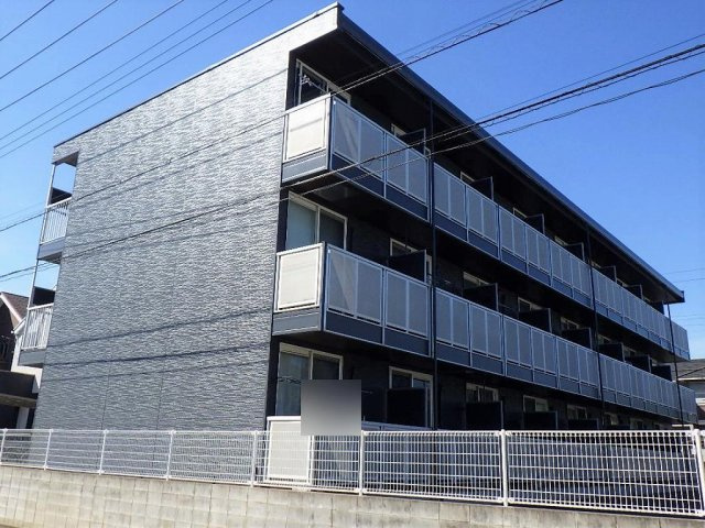 レオパレスリラ