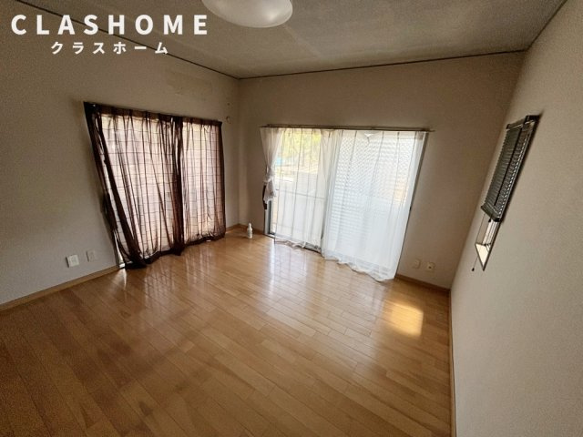 ロイヤル長草　　刈谷市近郊の賃貸はクラスホーム刈谷店の居間・リビング|同物件の別部屋になります。