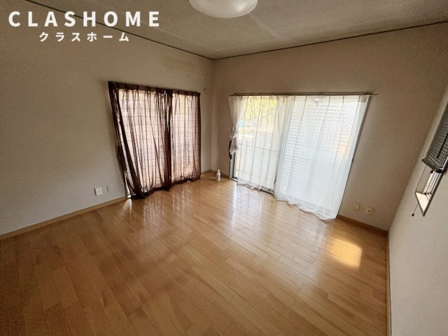 ロイヤル長草　　刈谷市近郊の賃貸はクラスホーム刈谷店の居間・リビング|同物件の別部屋になります。