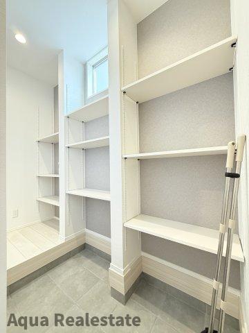 オール電化デザイナーズハウス高松市太田下町②の区画図|前面道路含む現地写真です