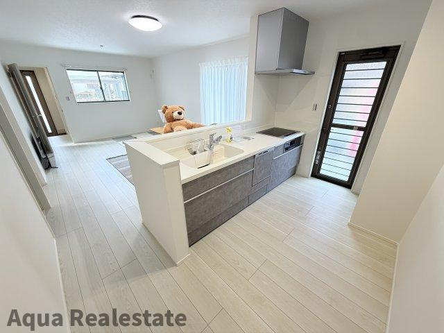 オール電化デザイナーズハウス高松市太田下町②の玄関|きれいな玄関です