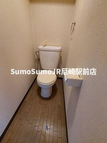 コージ・コート・クイセのトイレ|トイレです