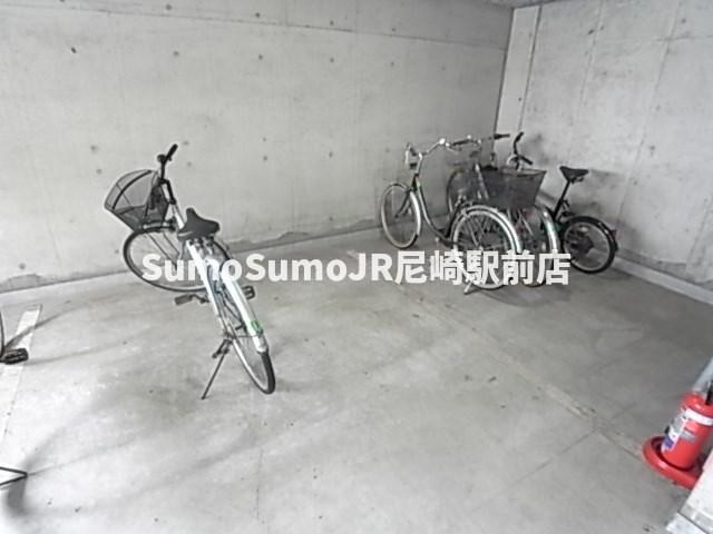 コージ・コート・クイセのその他共用部分