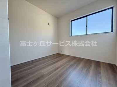 【洋室】 | 豊橋市杉山町 新築一戸建て | きれいな洋室です