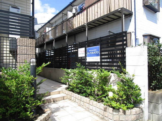 ニューサンハイツのエントランス|★エントランス★