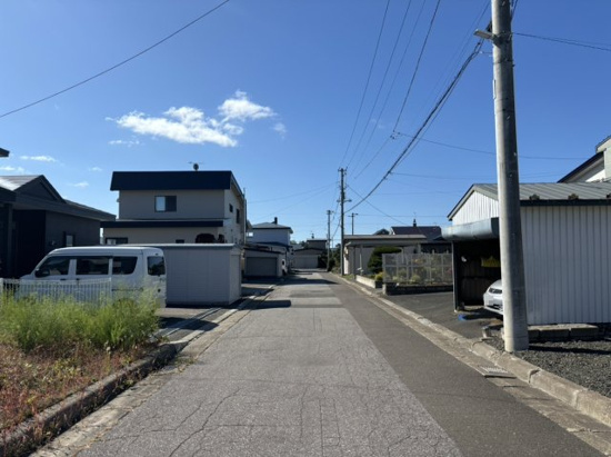 【前面道路含む現地写真】 | 北見市常磐町６丁目１０番１０　売地