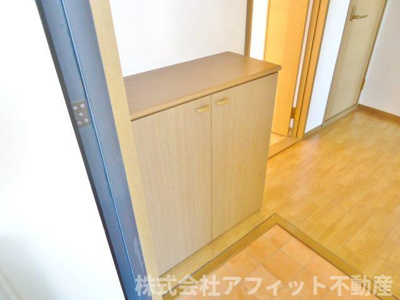 【玄関】 | ハイカムール川口 | シューズボックス